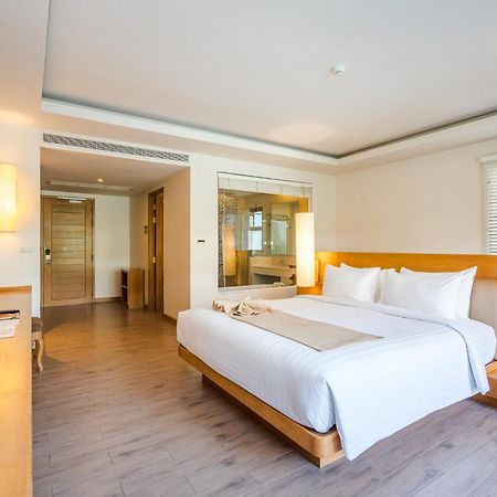 Ayrest Hua Hin Hotel Exterior photo